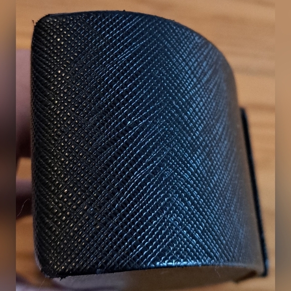 EUC Prada Black Saffiano Leather Glasses Sunglass Hard Clamshell Travel Case - Picture 6 of 8